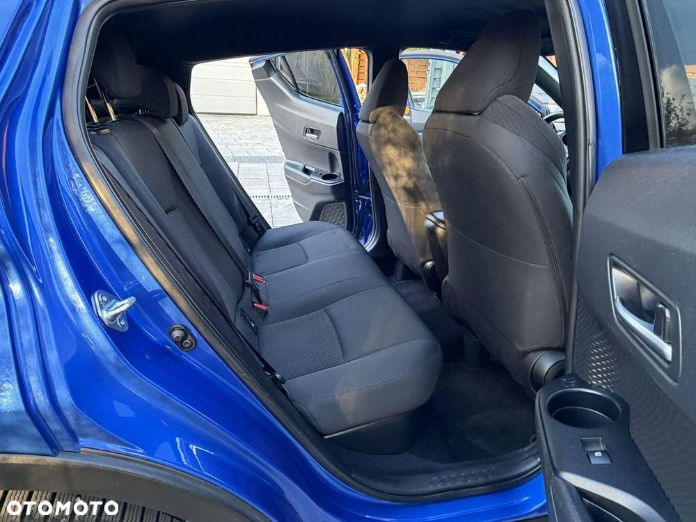 Toyota C-HR - 8