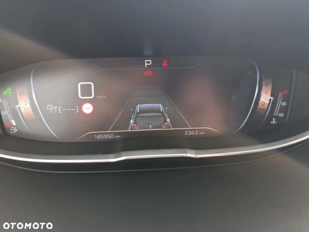 Peugeot 5008 2.0 BlueHDI GT S&S EAT6 - 17