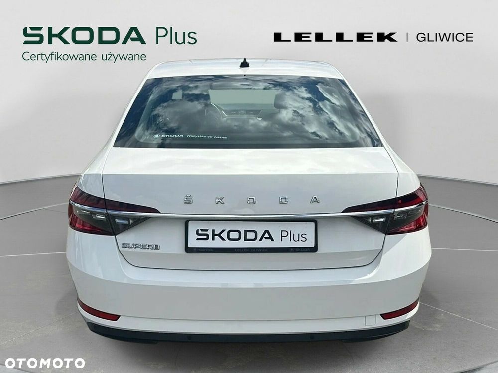 Skoda Superb 1.5 TSI Ambition DSG - 8