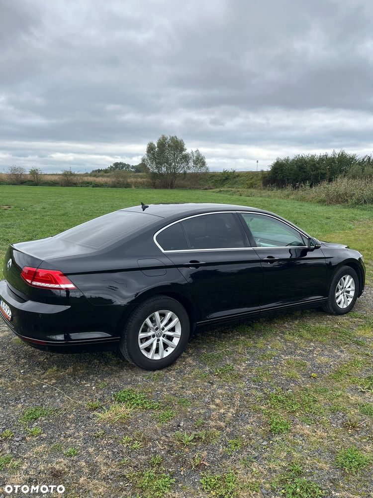 Volkswagen Passat 2.0 TDI BMT Comfortline DSG - 4