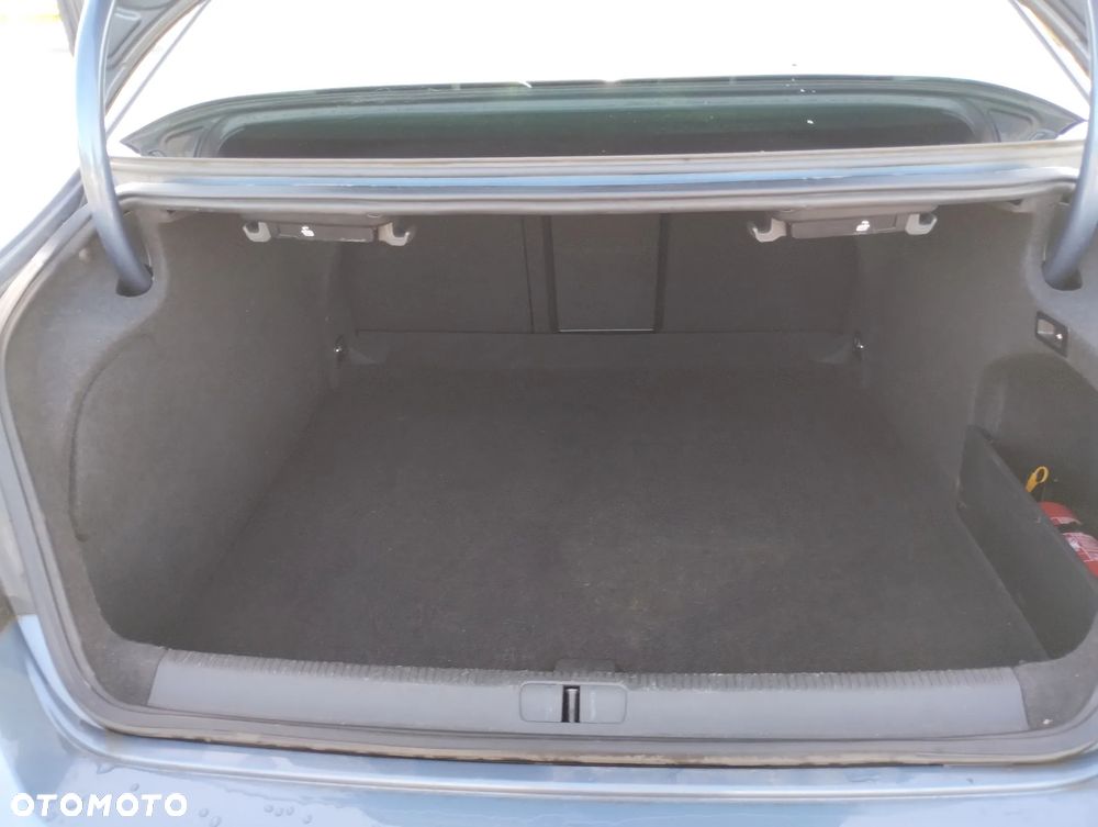Volkswagen CC - 13