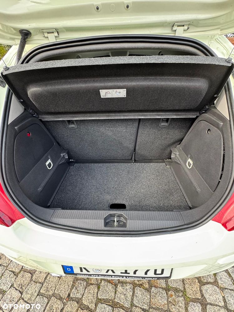 Opel Corsa 1.4 16V Edition - 17