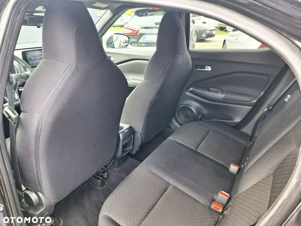 Nissan Juke 1.0 DIG-T N-Connecta - 19
