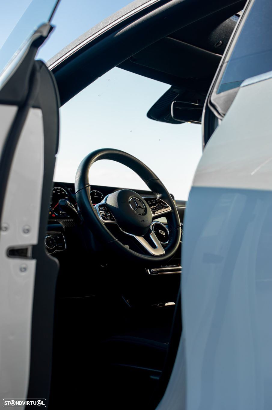 Mercedes-Benz CLA 180 - 9