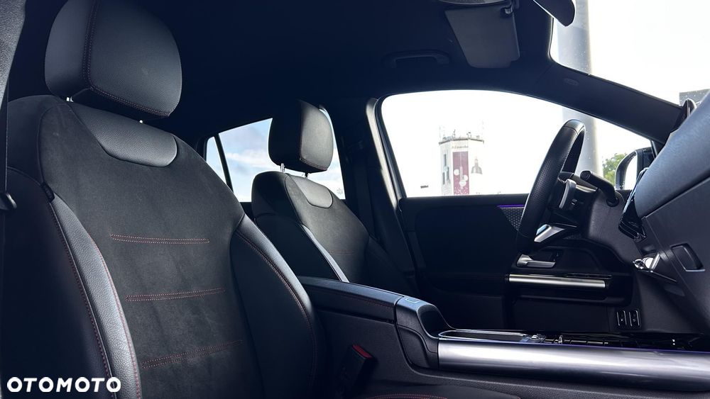 Mercedes-Benz GLA 250 e PHEV AMG Line 8G-DCT - 23