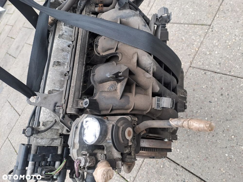 Volkswagen Golf IV 1.6 16V silnik kompletny kod BCB - 5
