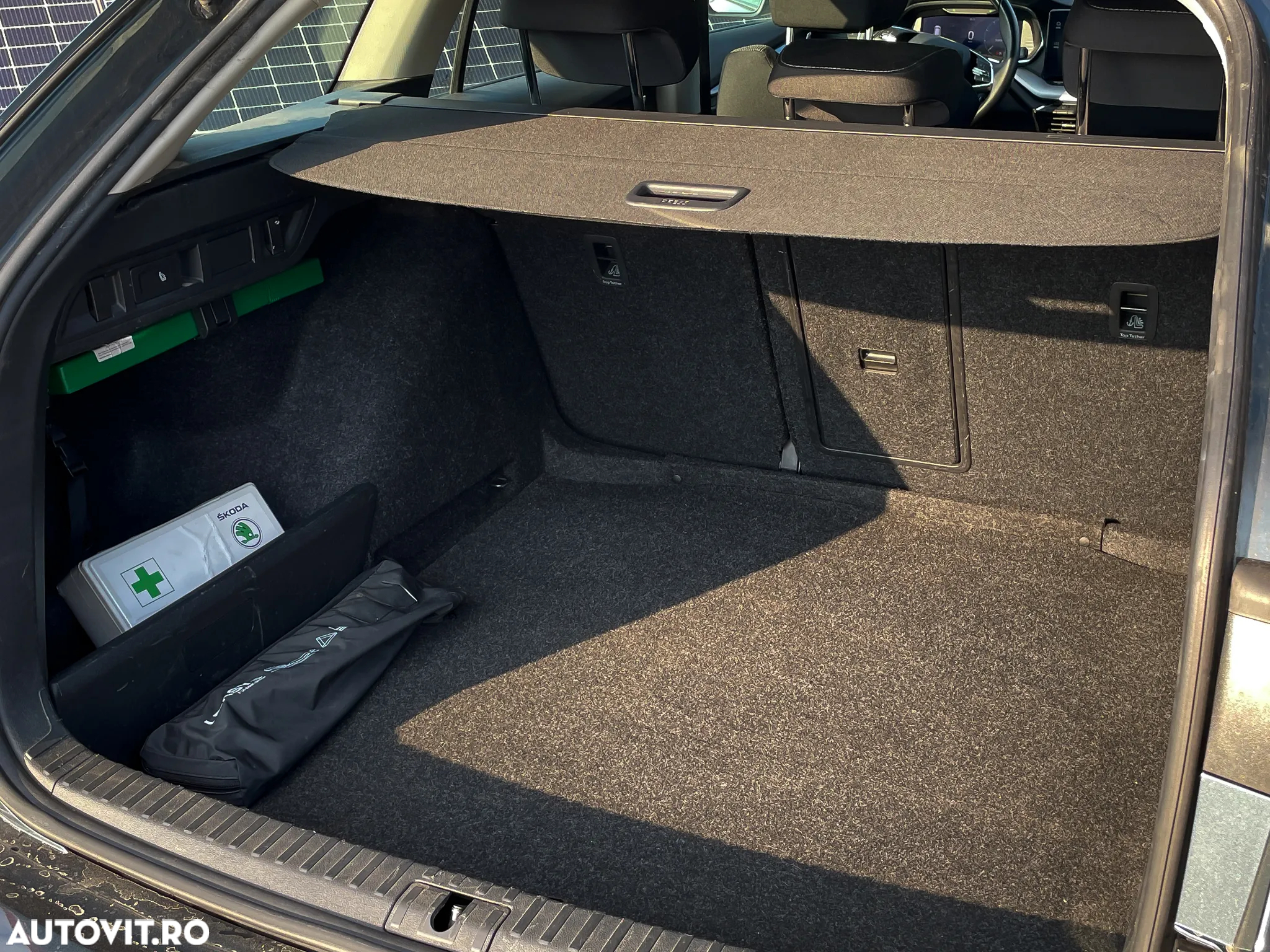 Skoda Octavia Combi 2.0 TDI Exclusive - 24