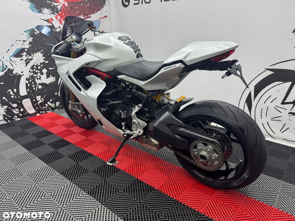 Ducati SuperSport - 6