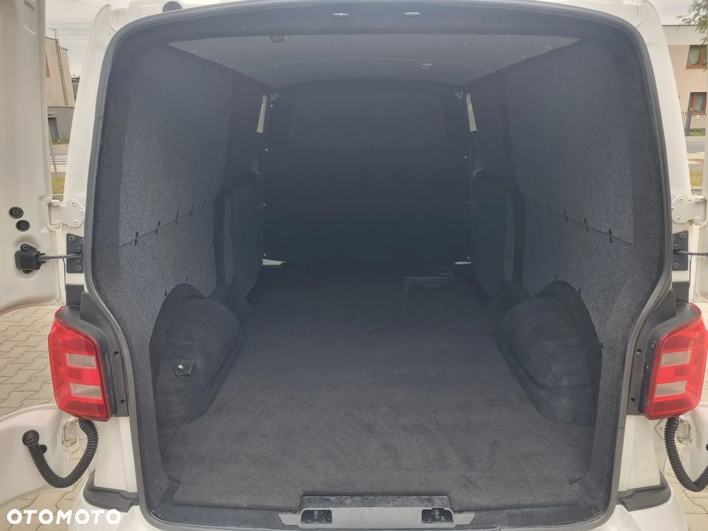 Volkswagen Transporter - 14