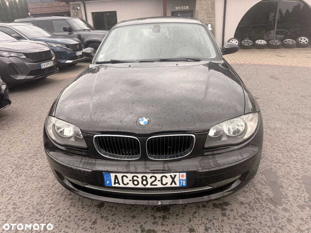 BMW Seria 1 123d - 8