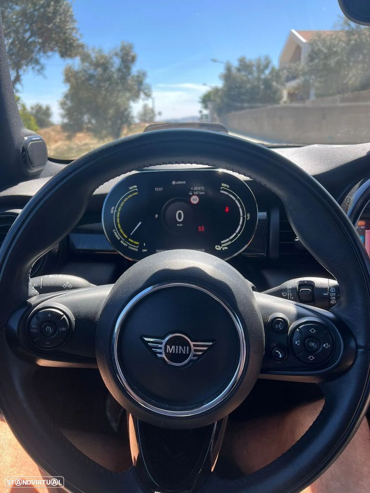 MINI 3 Portas Cooper SE - 4