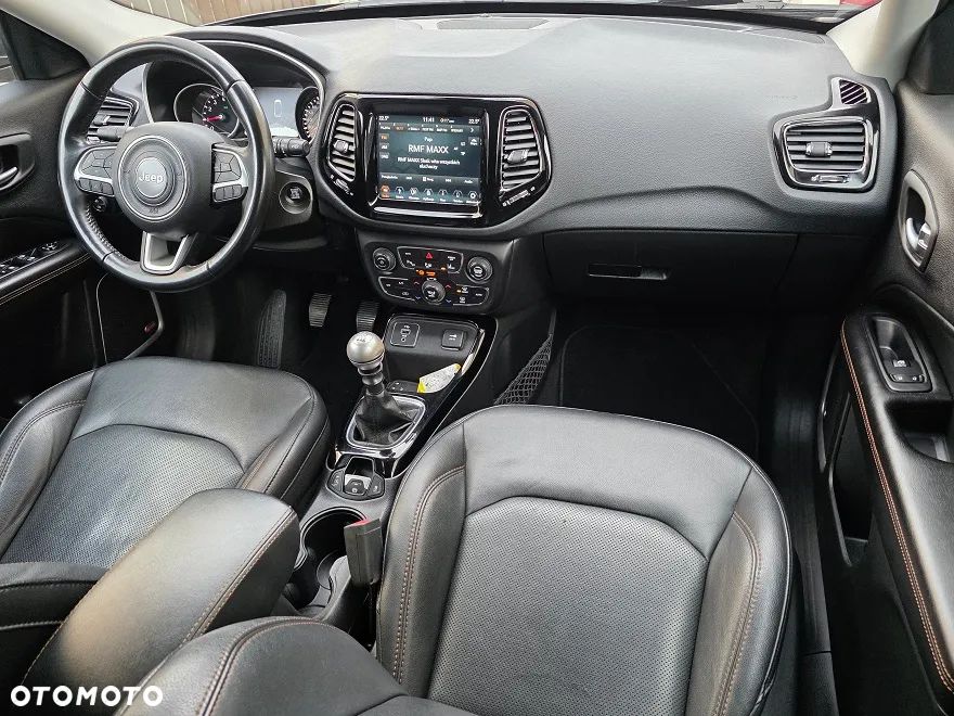 Jeep Compass 1.4 MultiAir Limited - 26