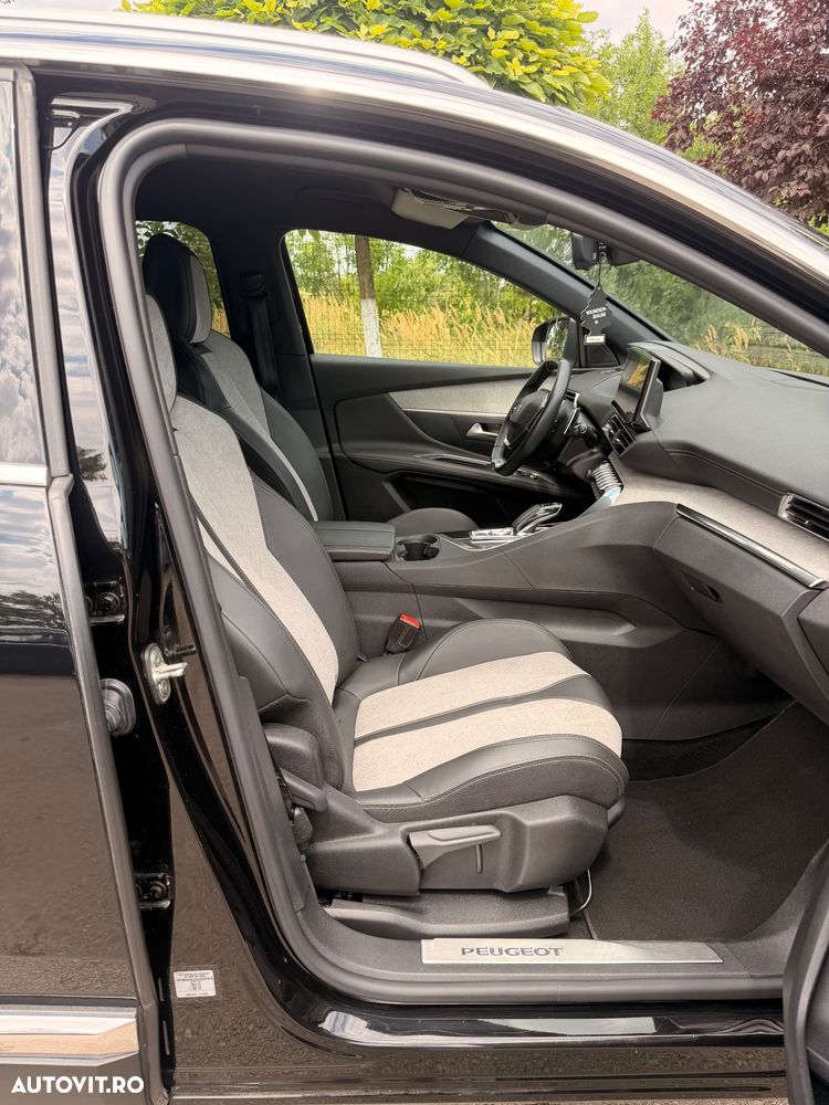 Peugeot 3008 PHEV 225 EAT8 GT - 11
