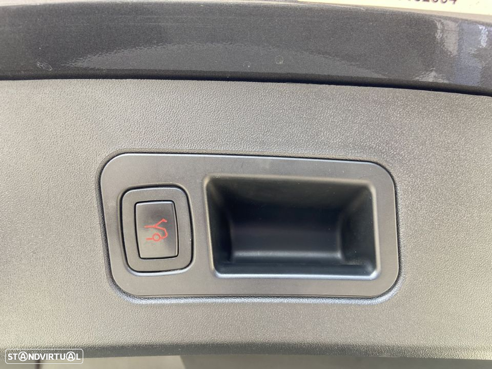 Tesla Model S 85 - 8