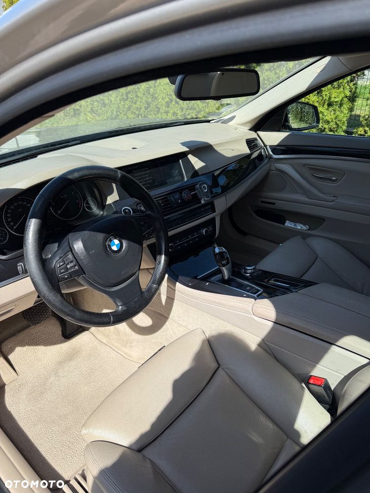 BMW Seria 5 520d - 7
