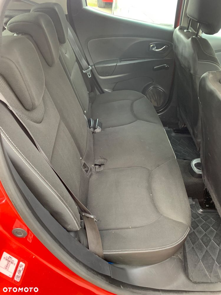 Renault Clio 1.2 16V 75 Limited - 22