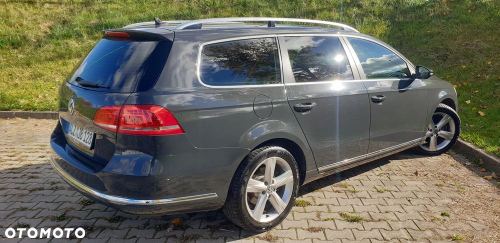 Volkswagen Passat Variant 2.0 TDI DSG BlueMotion Technology Business Edition - 13