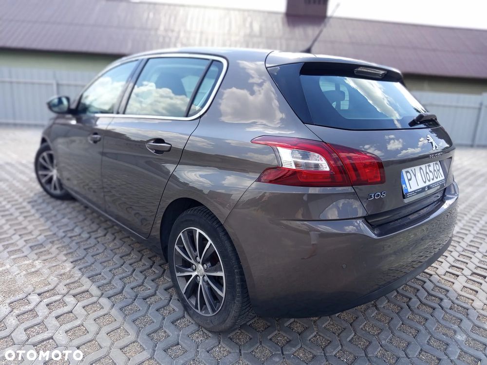 Peugeot 308 - 14