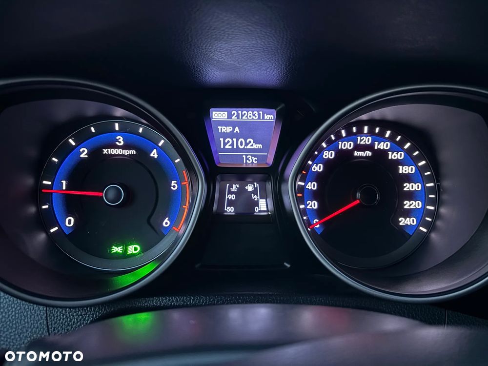 Hyundai i30 i30cw 1.6 CRDi Intro Edition - 28