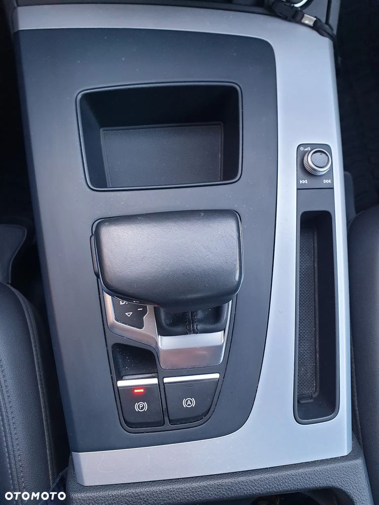Audi Q5 40 TDI mHEV Quattro S tronic - 17