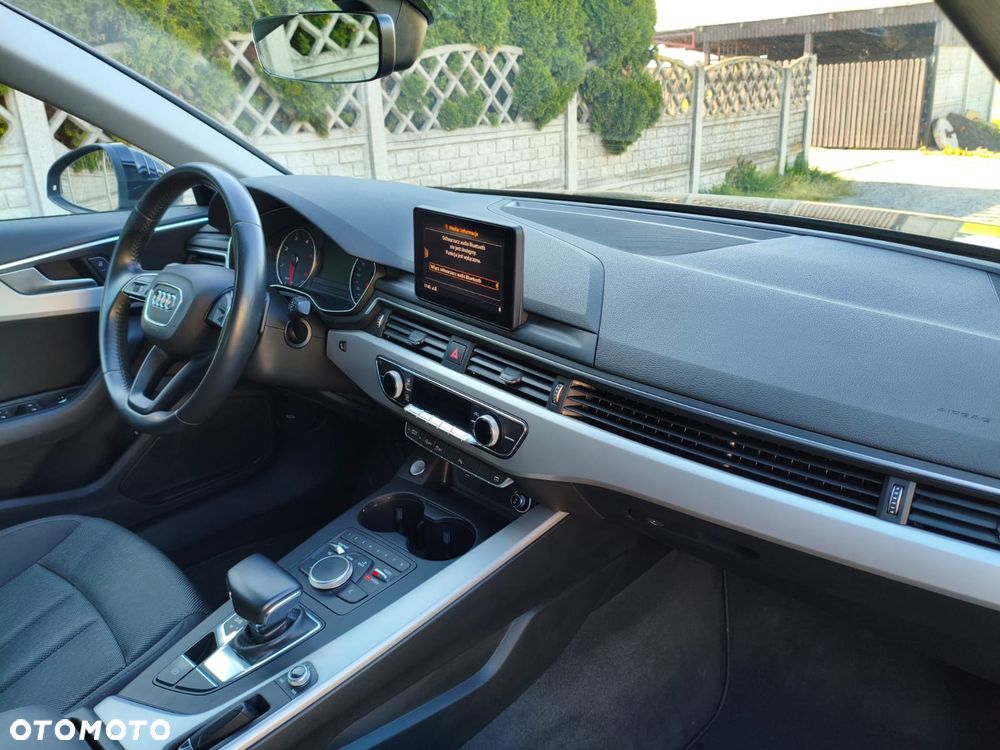 Audi A4 Limousine 35 TDI S tronic design - 17