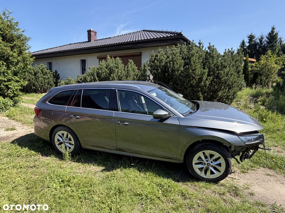 Skoda Octavia - 2