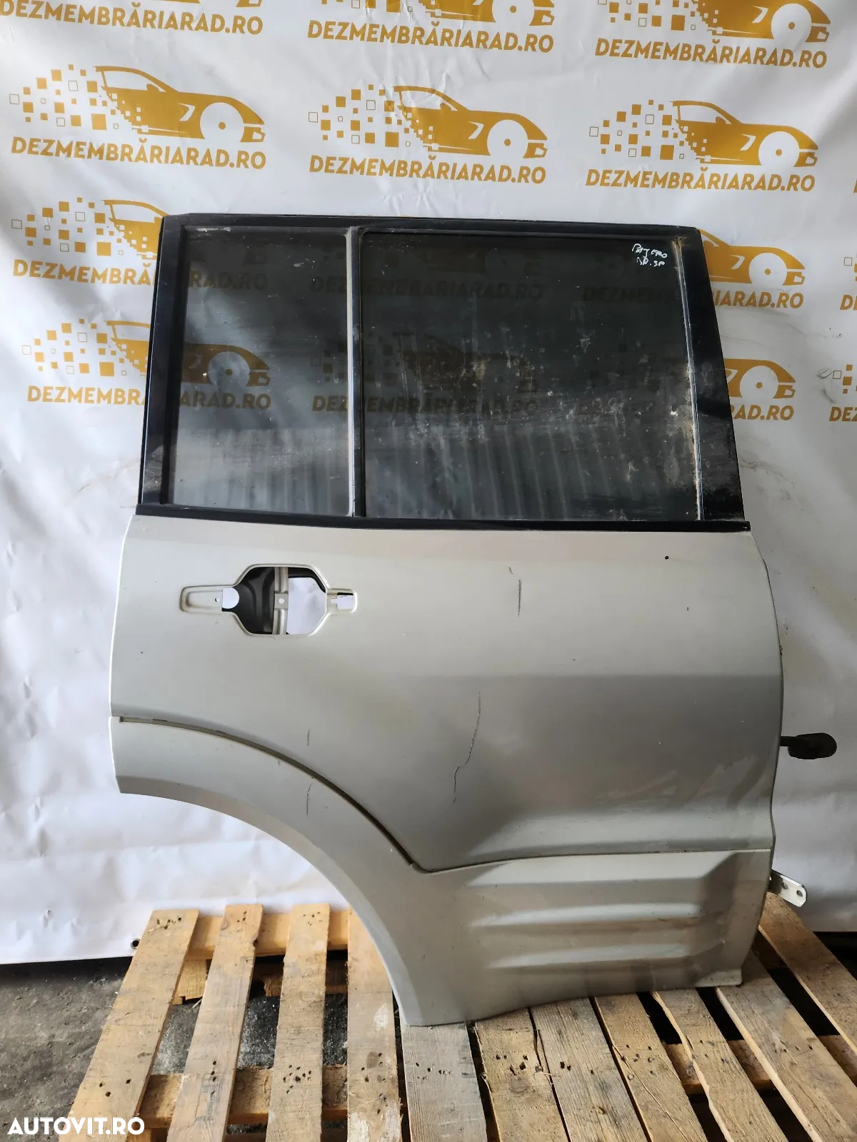 Usa Portiera Dreapta Spate Mitsubishi Pajero MK3 An 2002-2003-2004-2005-2006-2007 - Dezmembrari Ara - 4