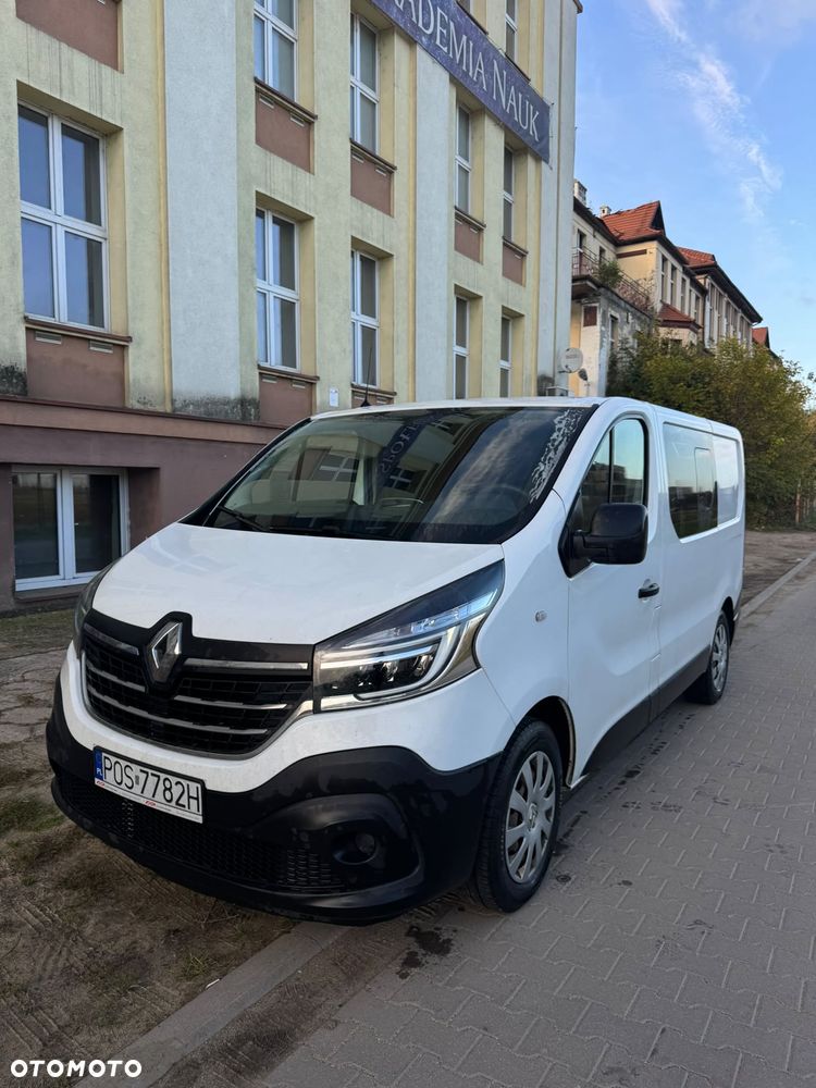 Renault Trafic - 1