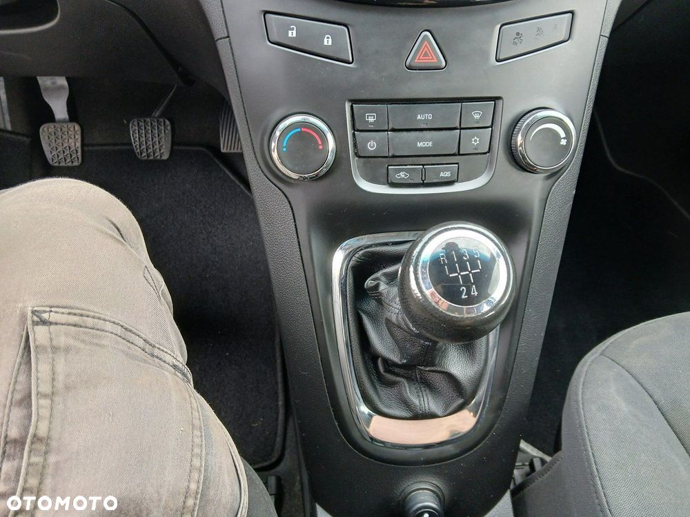 Chevrolet Orlando 1.8 LS - 17