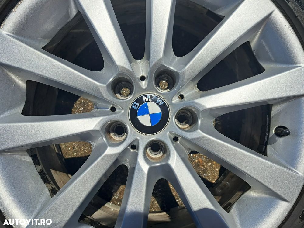 Janta Roata originala BMW pe 18 Style V-Spoke 328 8Jx18 ET30 distanta prezoane 5x120 - 4
