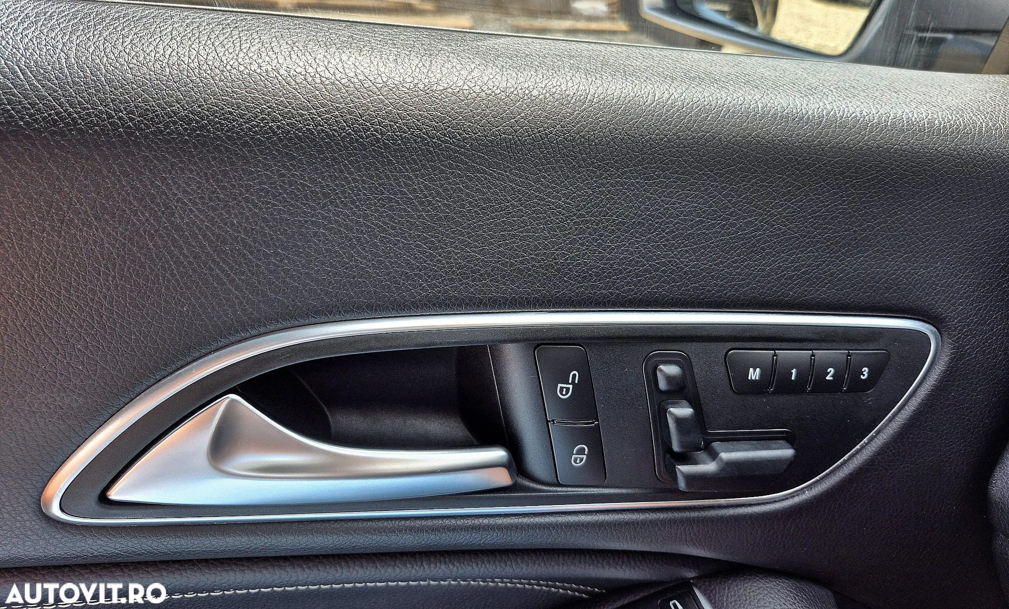 Mercedes-Benz CLA 200 d 4MATIC Aut. - 15
