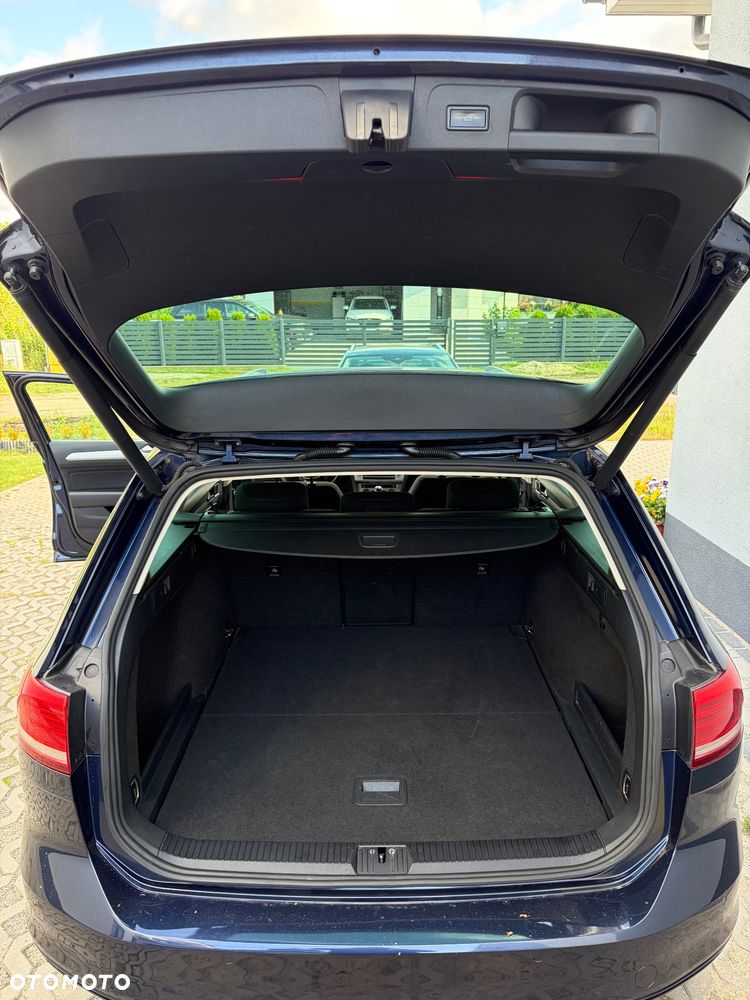 Volkswagen Passat 2.0 TDI BMT Comfortline - 20