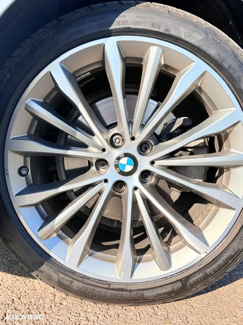 BMW Seria 5 520d AT MHEV - 18