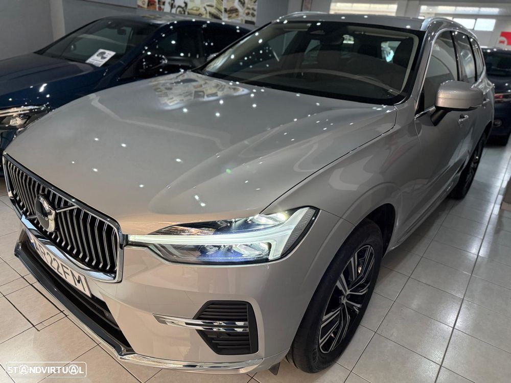 Volvo XC 60 2.0 B4 Plus Bright - 12