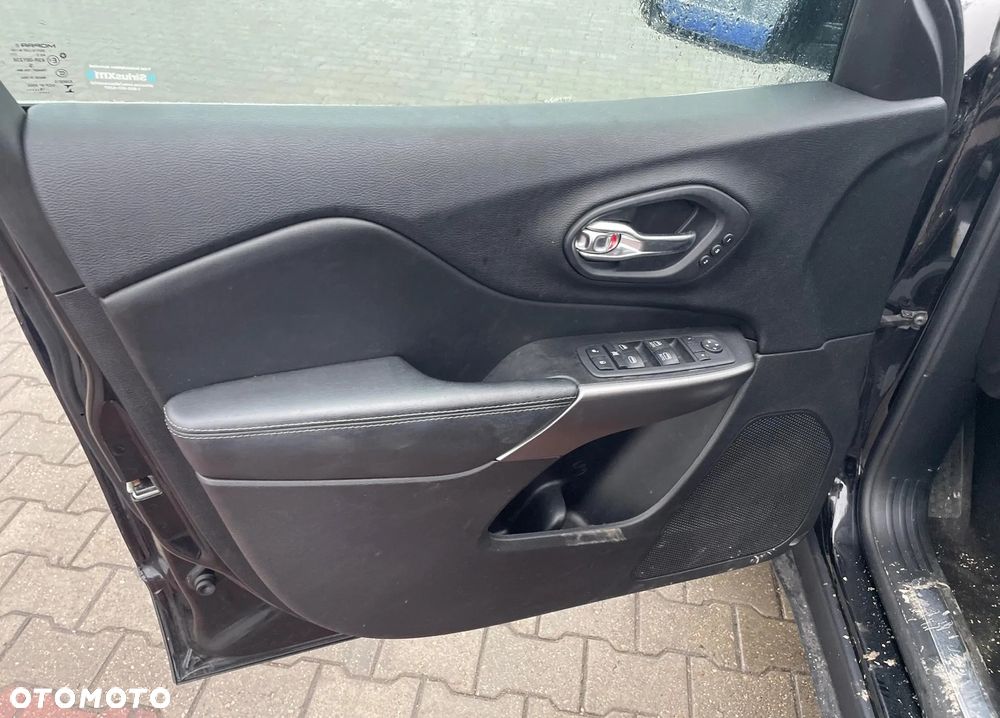 Jeep Cherokee 2.0 GME Active Drive I Limited - 10