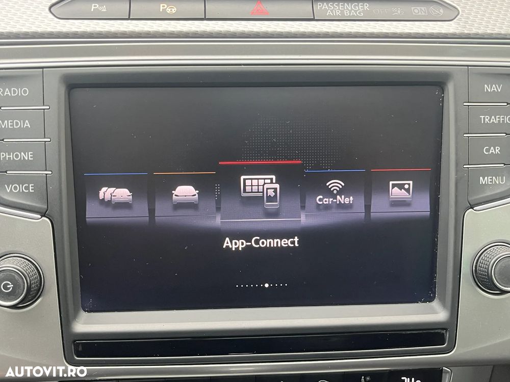 Volkswagen Passat Alltrack 2.0 TDI DSG 4Motion - 25