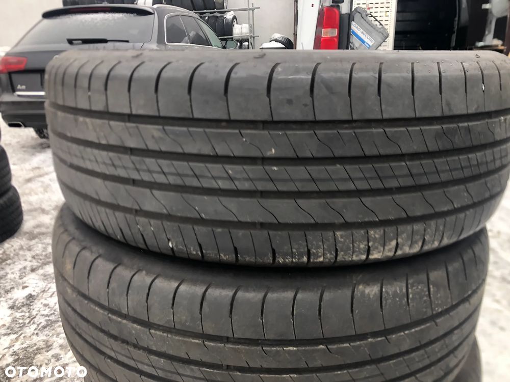 OPONY GOODYEAR EFFICIENTGRIP PERFORMANCE 2 2022 215/55R18 - 5