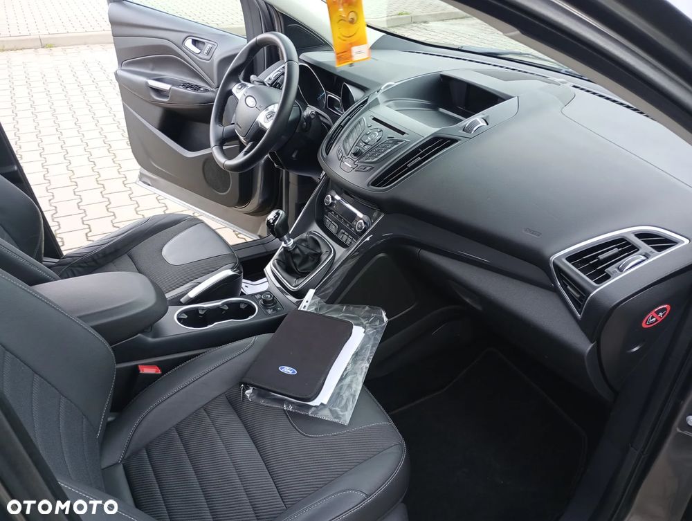 Ford Kuga 2.0 TDCi 4WD Titanium - 18