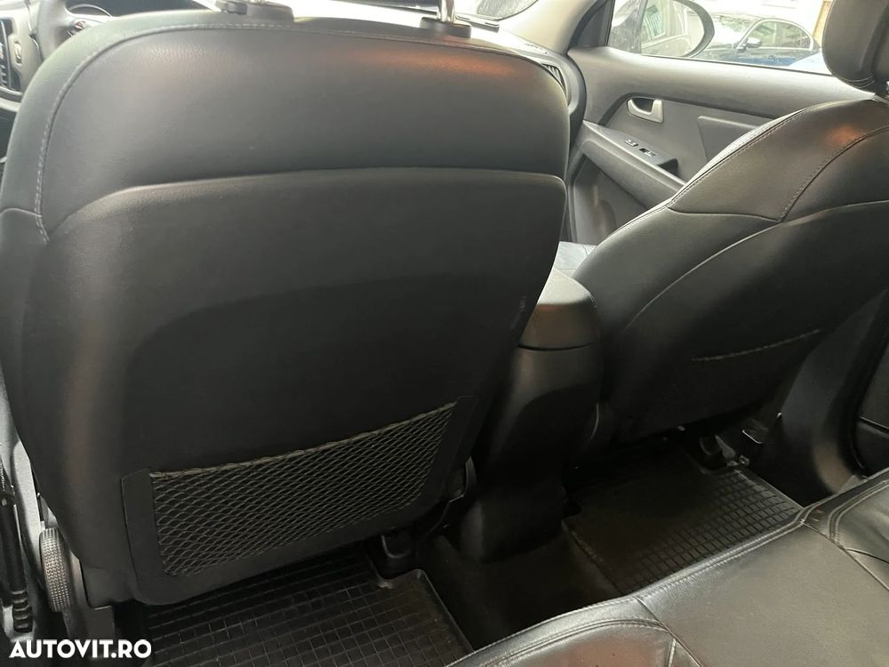 Kia Sportage 1.7 DSL MT 4x2 STYLE - 14