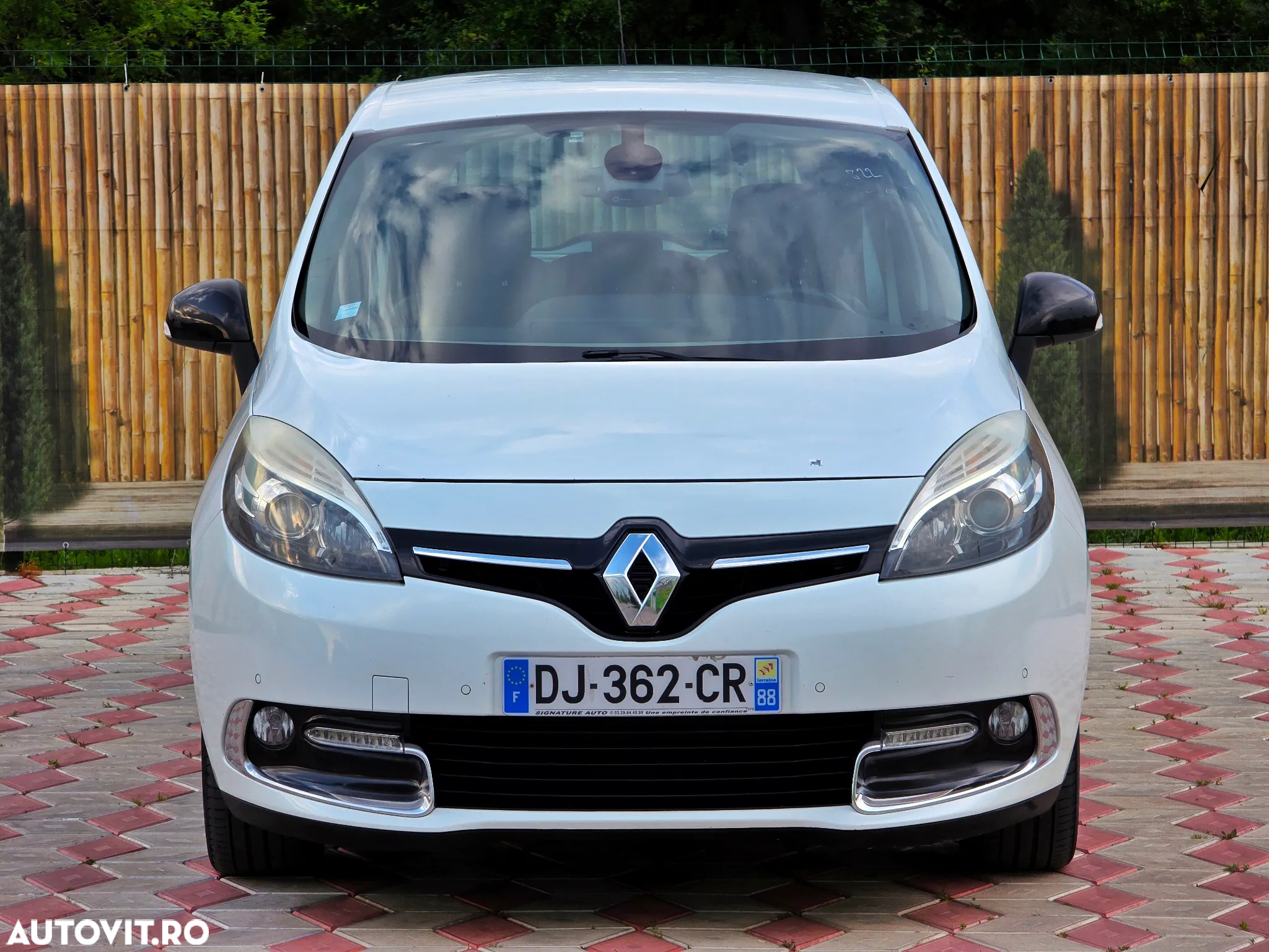 Renault Scenic ENERGY dCi 130 BOSE EDITION - 4
