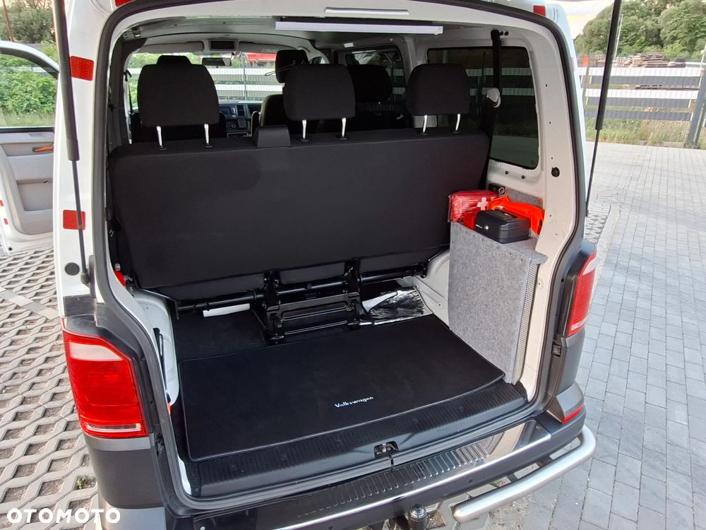 Volkswagen Caravelle - 28