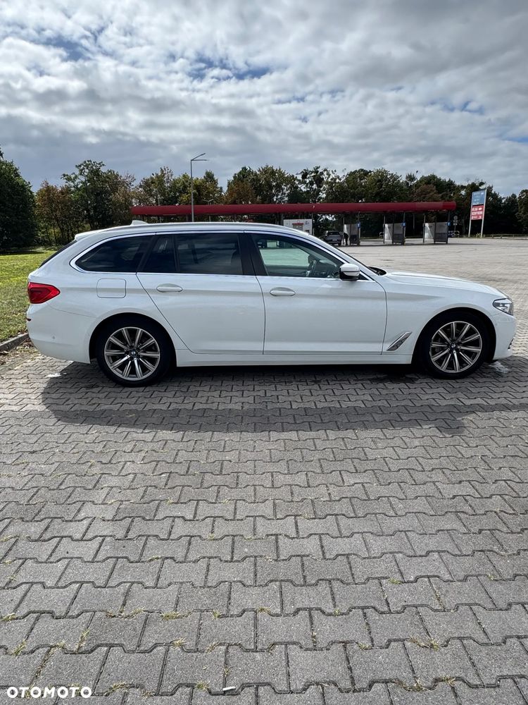 BMW Seria 5 530i xDrive - 2