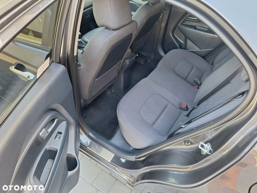 Kia Rio 1.2 L Business Line - 25
