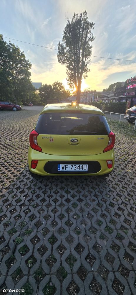 Kia Picanto 1.2 L - 6