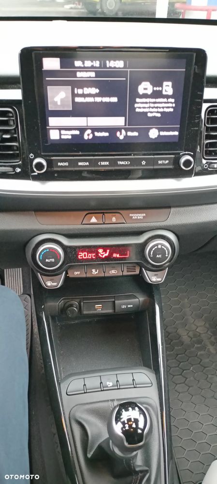 Kia Stonic 1.2 M - 8