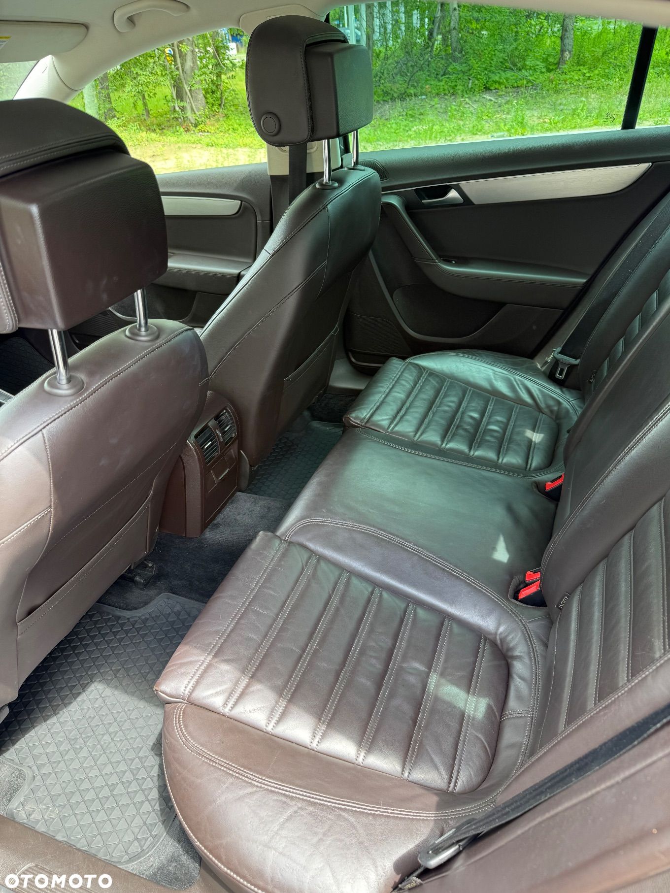 Volkswagen Passat - 10