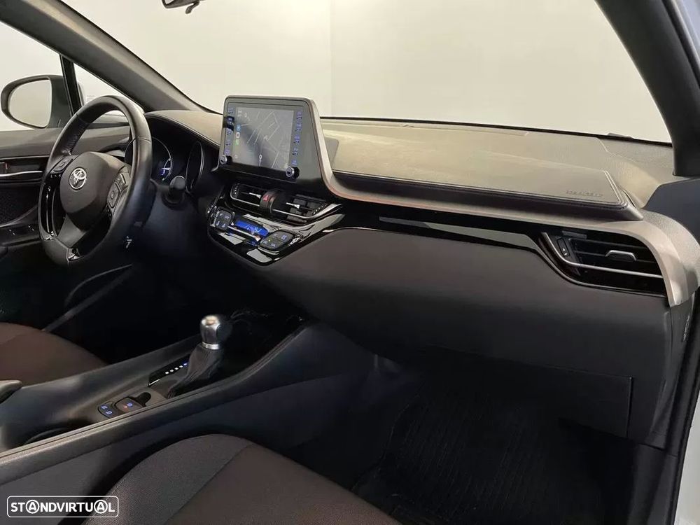 Toyota C-HR 1.8 HSD Comfort - 18