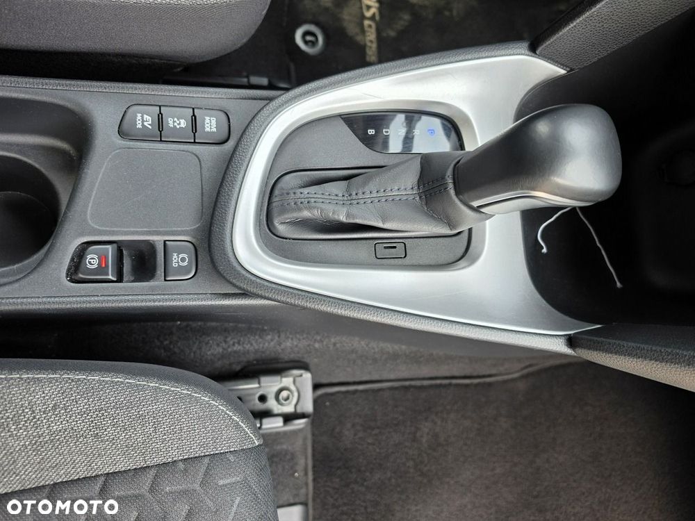 Toyota Yaris Cross Hybrid 1.5 Comfort - 15
