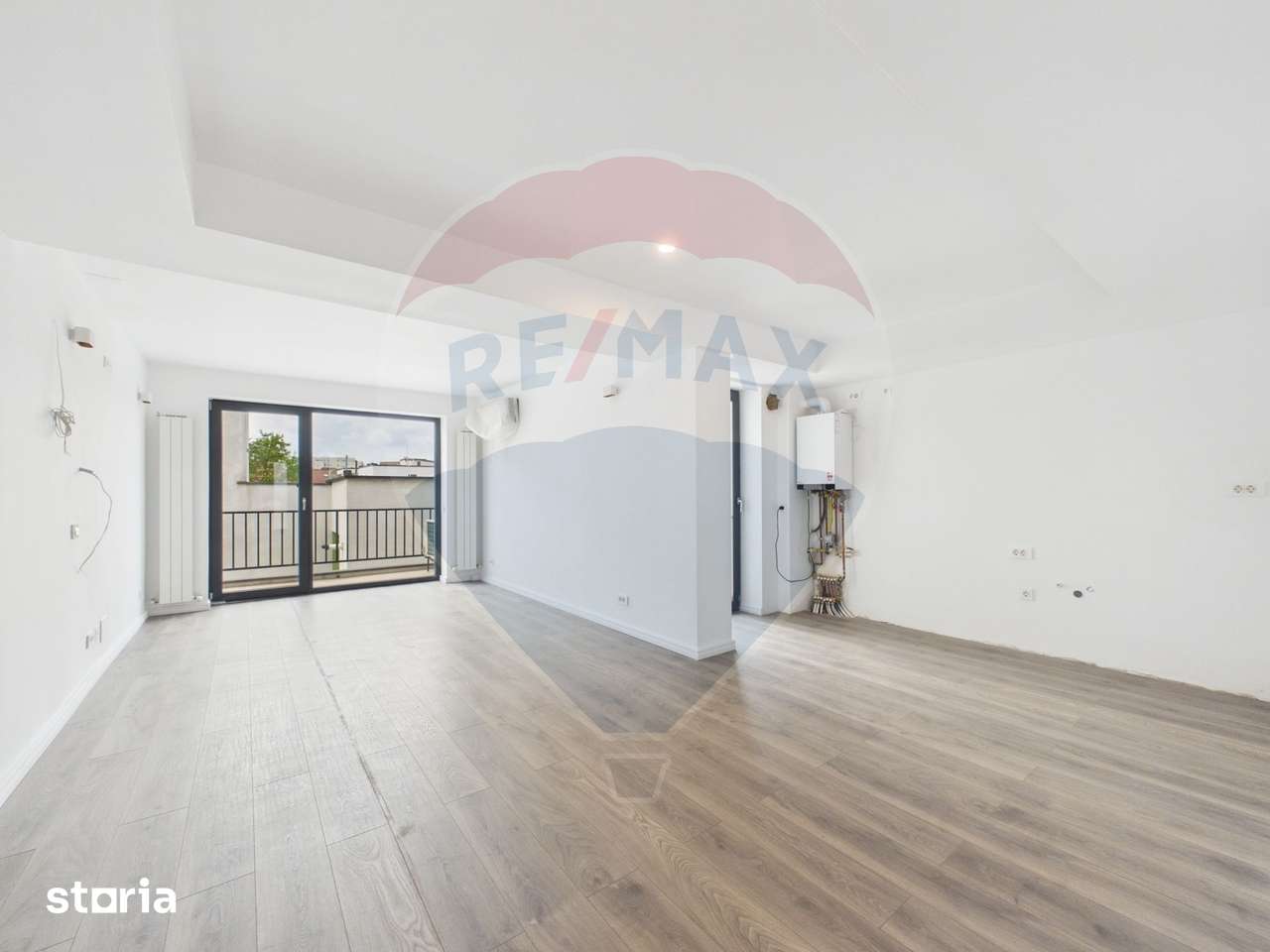 Apartament 4 camere nemobilat de închiriat, bloc nou zona Banu Manta — fotografia 3