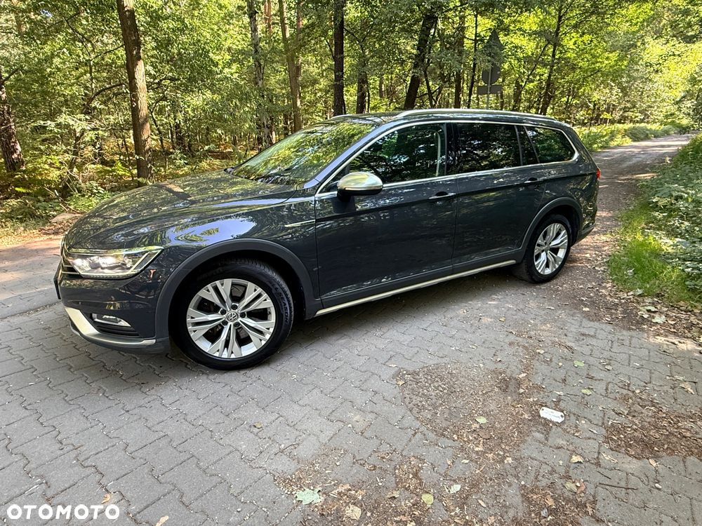 Volkswagen Passat 2.0 TSI 4Mot Elegance DSG - 4